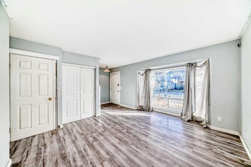 46 Martindale Mews Ne, Calgary, AB - Indoor Photo Showing Other Room