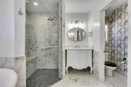 218 Valley Woods Place Nw, Calgary, AB - Indoor Photo Showing Bathroom