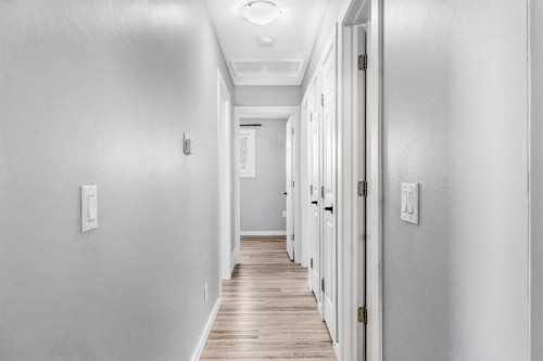 183 Penbrooke Close Se, Calgary, AB - Indoor Photo Showing Other Room