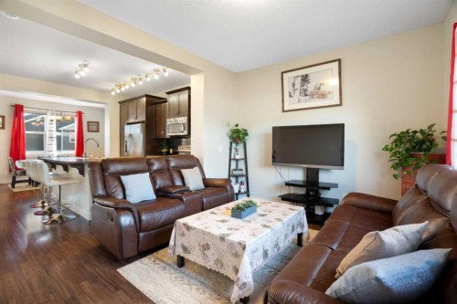 286 Fireside Place, Cochrane, AB - Indoor Photo Showing Living Room