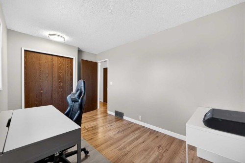 208 Silver Valley Rise Nw, Calgary, AB - Indoor