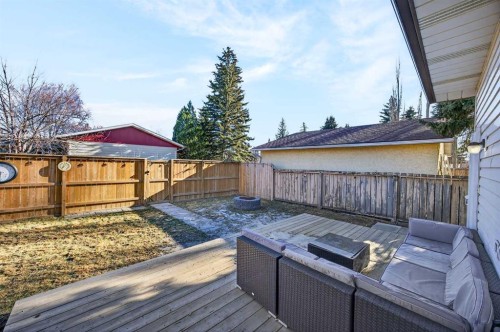 208 Silver Valley Rise Nw, Calgary, AB - Outdoor With Deck Patio Veranda