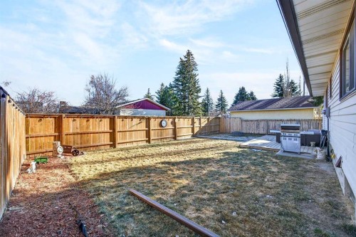 208 Silver Valley Rise Nw, Calgary, AB - Outdoor