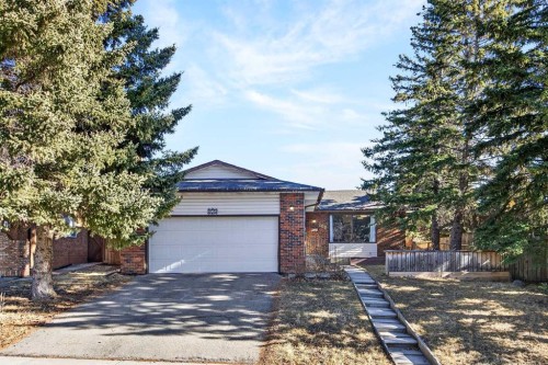 208 Silver Valley Rise Nw, Calgary, AB - Outdoor