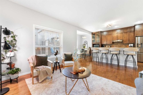 295 Prairie Springs Crescent Sw, Airdrie, AB - Indoor Photo Showing Living Room