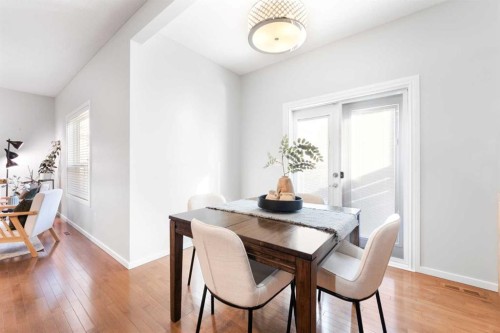 295 Prairie Springs Crescent Sw, Airdrie, AB - Indoor Photo Showing Dining Room