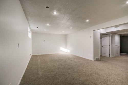 2016 Brightoncrest Green Se, Calgary, AB - Indoor Photo Showing Other Room