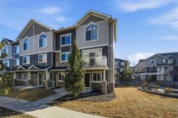 515 Skyview Ranch Grove NE Calgary, AB T3N 0R7