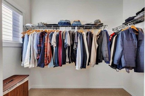 247 Greenbriar Common Nw, Calgary, AB - Indoor With Storage