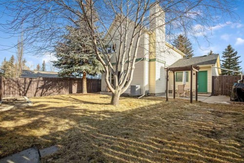 220 Scenic Way Nw, Calgary, AB - Outdoor