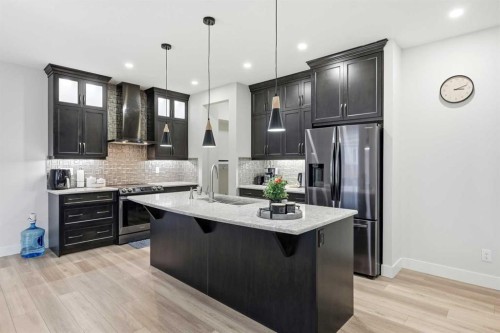 228 Carringham Road, Calgary, AB - Indoor Photo Showing Kitchen With Upgraded Kitchen