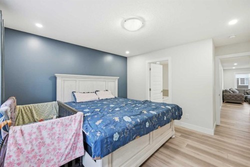 228 Carringham Road, Calgary, AB - Indoor Photo Showing Bedroom