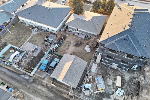 1330 34 Street Se, Calgary, AB - Outdoor