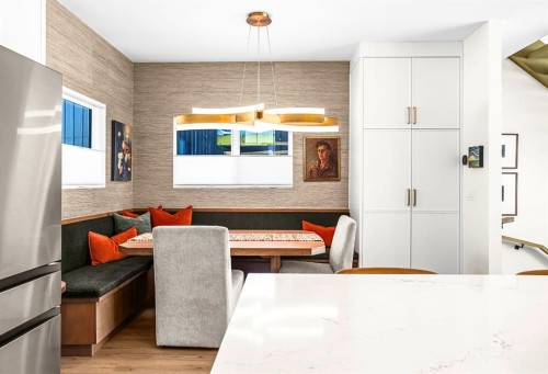 1-1202 2 Avenue, Canmore, AB - Indoor Photo Showing Dining Room