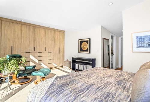 1-1202 2 Avenue, Canmore, AB - Indoor Photo Showing Bedroom