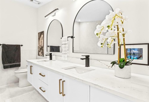 1-1202 2 Avenue, Canmore, AB - Indoor Photo Showing Bathroom