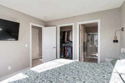 848 Marina Drive, Chestermere, AB - Indoor Photo Showing Bedroom