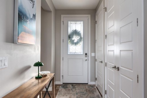 848 Marina Drive, Chestermere, AB - Indoor Photo Showing Other Room