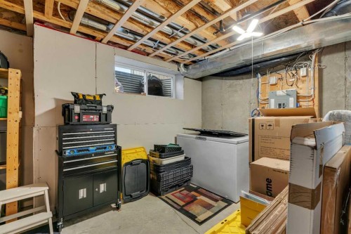 86 Eversyde Common Sw, Calgary, AB 