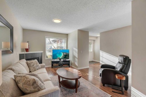 86 Eversyde Common Sw, Calgary, AB 