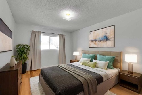 4056 44 Avenue Ne, Calgary, AB - Indoor Photo Showing Bedroom