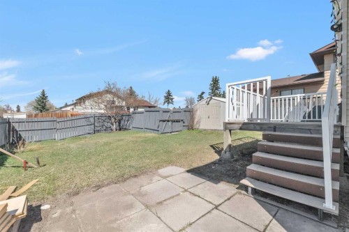 4056 44 Avenue Ne, Calgary, AB - Outdoor