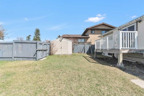 4056 44 Avenue Ne, Calgary, AB - Outdoor With Deck Patio Veranda