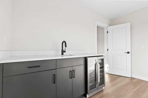 68 Walcrest View Se, Calgary, AB - Indoor