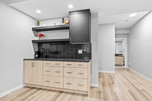 68 Walcrest View Se, Calgary, AB - Indoor Photo Showing Other Room