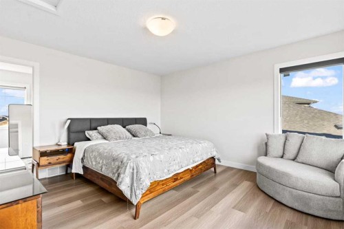 68 Walcrest View Se, Calgary, AB - Indoor Photo Showing Bedroom