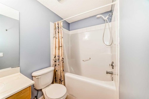 12774 Coventry Hills Way Ne, Calgary, AB - Indoor Photo Showing Bathroom