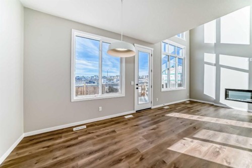 1089 Sawgrass Link Nw, Airdrie, AB - Indoor Photo Showing Other Room