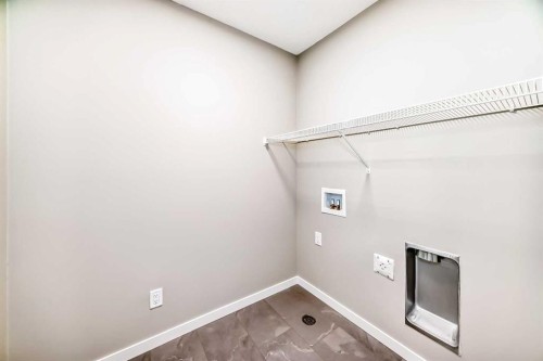 1089 Sawgrass Link Nw, Airdrie, AB - Indoor Photo Showing Other Room