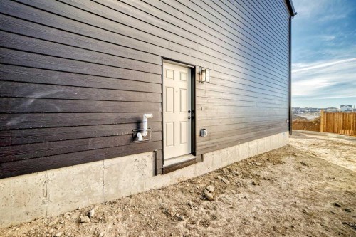 1089 Sawgrass Link Nw, Airdrie, AB - Outdoor With Exterior