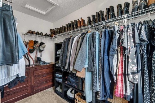 507 Silverado Skies Common Sw, Calgary, AB - Indoor With Storage