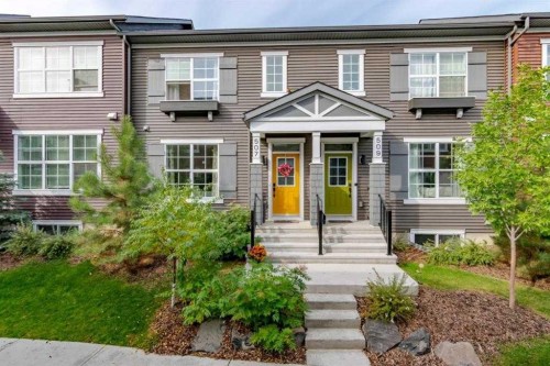 507 Silverado Skies Common Sw, Calgary, AB - Outdoor With Facade