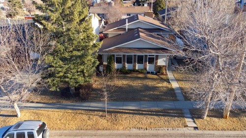 276 Macewan Glen Drive Nw, Calgary, AB - Outdoor