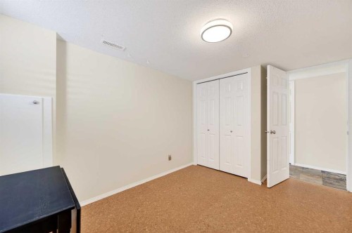 30 Tuscarora Way Nw, Calgary, AB 