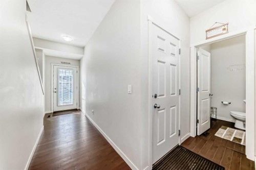 48 Copperpond Landing Se, Calgary, AB - Indoor Photo Showing Other Room