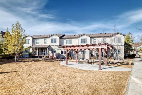 48 Copperpond Landing Se, Calgary, AB - Outdoor