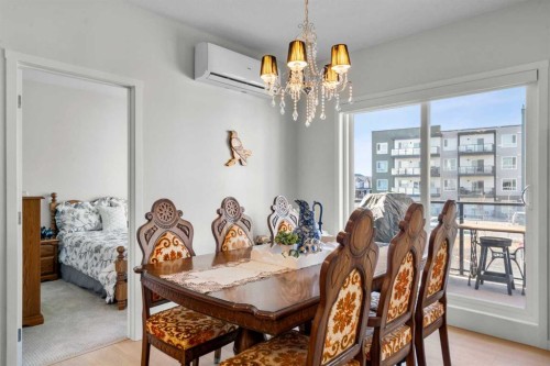 2208-33 Carringham Gate Nw, Calgary, AB - Indoor Photo Showing Dining Room