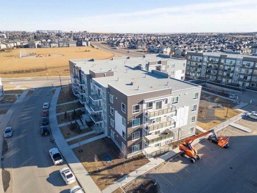 2208-33 Carringham Gate Nw, Calgary, AB - Outdoor With View