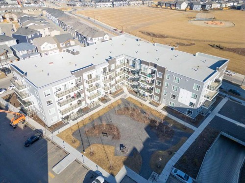 2208-33 Carringham Gate Nw, Calgary, AB - Outdoor With View