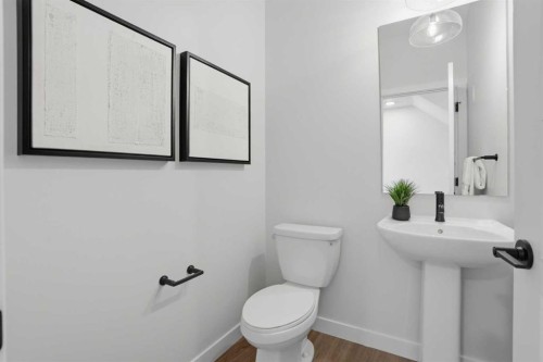 77 Wild Rose Way Se, Calgary, AB - Indoor Photo Showing Bathroom