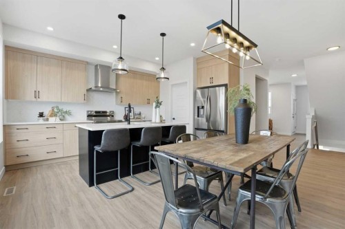 77 Wild Rose Way Se, Calgary, AB - Indoor