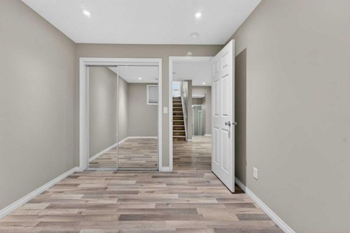 87 Saddlebrook Gardens Ne, Calgary, AB - Indoor Photo Showing Other Room