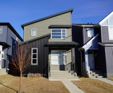 168 Belmont Villas SW Calgary, AB T2W 4W7