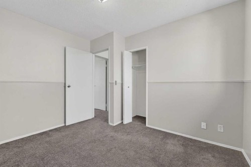 44 Spring Haven Close Se, Airdrie, AB - Indoor Photo Showing Other Room