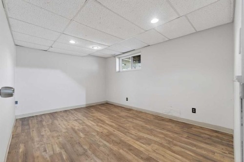 44 Spring Haven Close Se, Airdrie, AB - Indoor Photo Showing Other Room