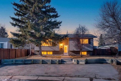 44 Spring Haven Close Se, Airdrie, AB - Outdoor